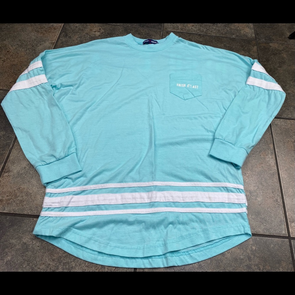 Basix of America Light Blue Fresh Coast Long Sleeve Tee Size Medium